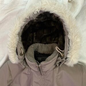 Gorgeous ladies, metropolis Rhapsody, ski jacket, tan size 8 fur hood and cuffs